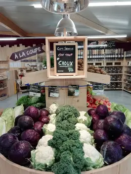 315-biocoop-saint-jean-en-royans-magasin-alimentation-bio-fruit-legume-chou.webp